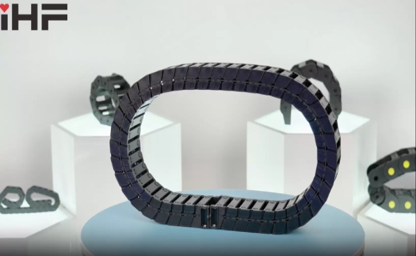 Potenzia le tue operazioni: l'importanza dei trasportatori di cavi per carichi pesanti nell'industria moderna